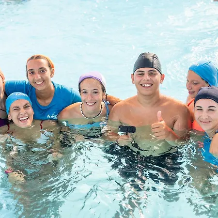 度假村 卡罗港度假酒店